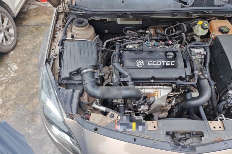Used Buick Regal 2015 1.6T Leading Technology Model Engine Bay Right