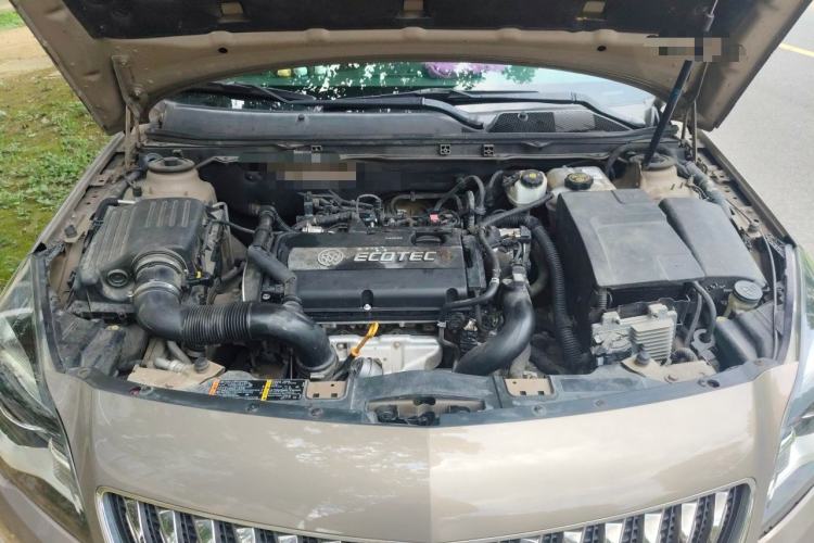 Used Buick Regal 2015 1.6T Leading Technology Model Engine Bay