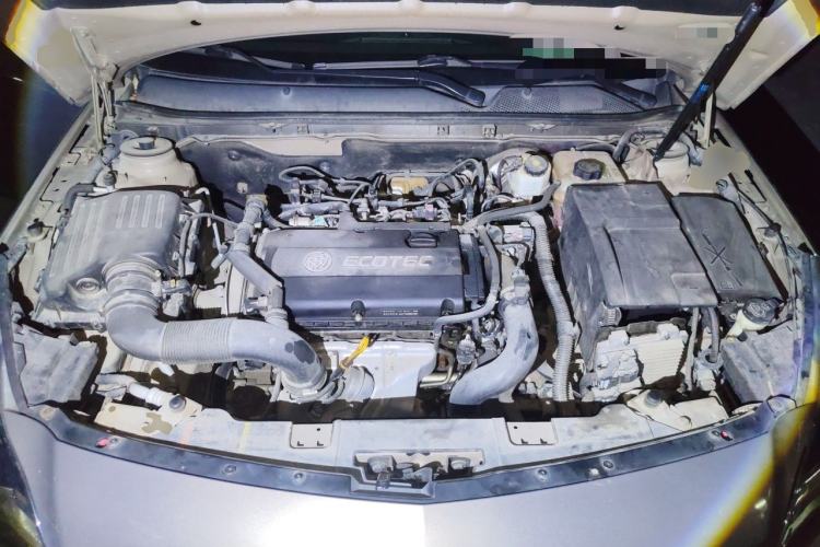 Used Buick Regal 2015 1.6T Leading Technology Model Engine Bay
