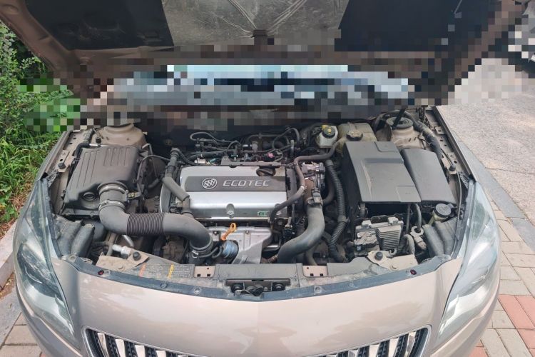 Used Buick Regal 2015 1.6T Elite Tech Model Engine Bay