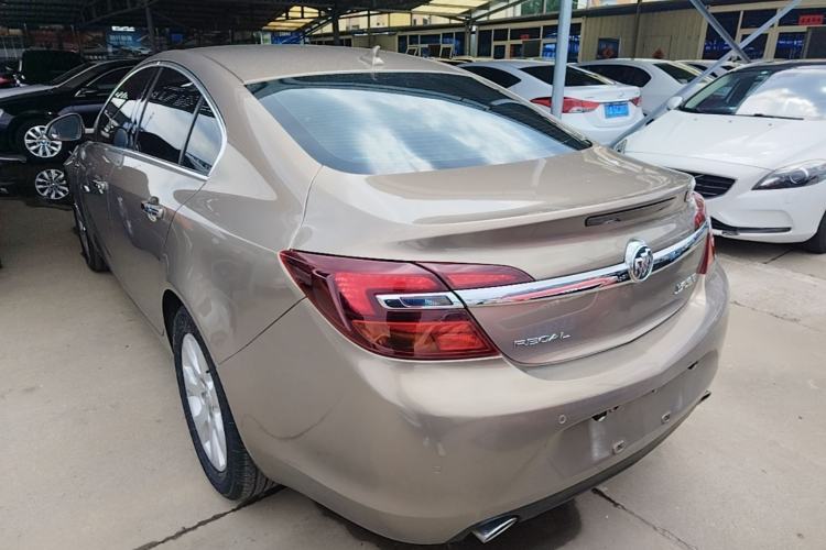 Used Buick Regal 2015 2.0L Elite Fashion Edition Exterior 2