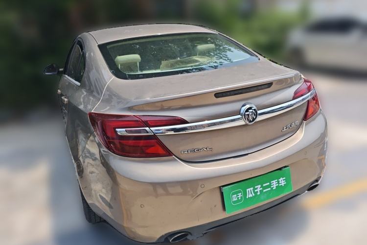 Used Buick Regal 2015 2.0L Leading Fashion Edition Exterior 3