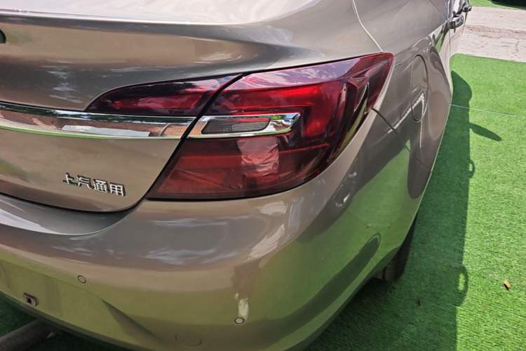 Used Buick Regal 2015 1.6T Elite Tech Model Exterior 3