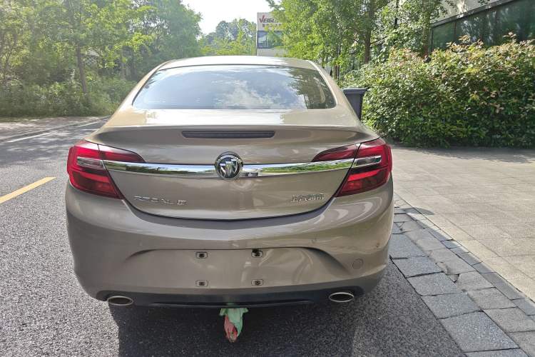 Used Buick Regal 2015 1.6T Leading Technology Model Exterior 4