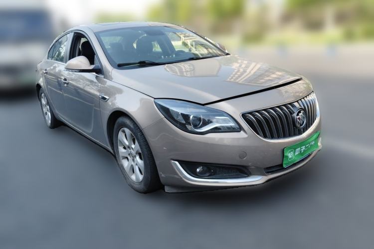 Used Buick Regal 2015 1.6T Elite Tech Model Front Right 45 Deg