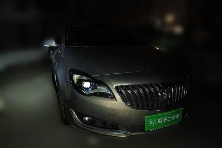 Used Buick Regal 2015 1.6T Elite Tech Model Front Right 45 Deg