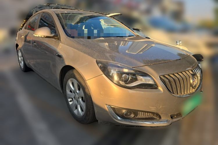 Used Buick Regal 2015 1.6T Elite Tech Model Front Right 45 Deg