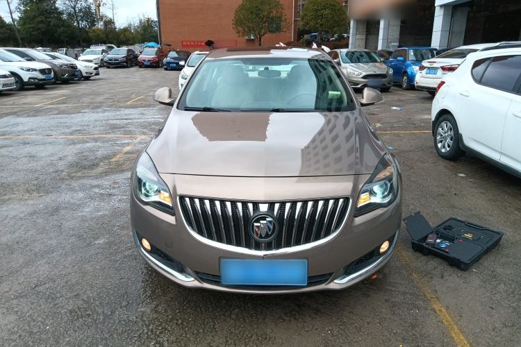 Used Buick Regal 2015 2.0L Leading Fashion Edition Front