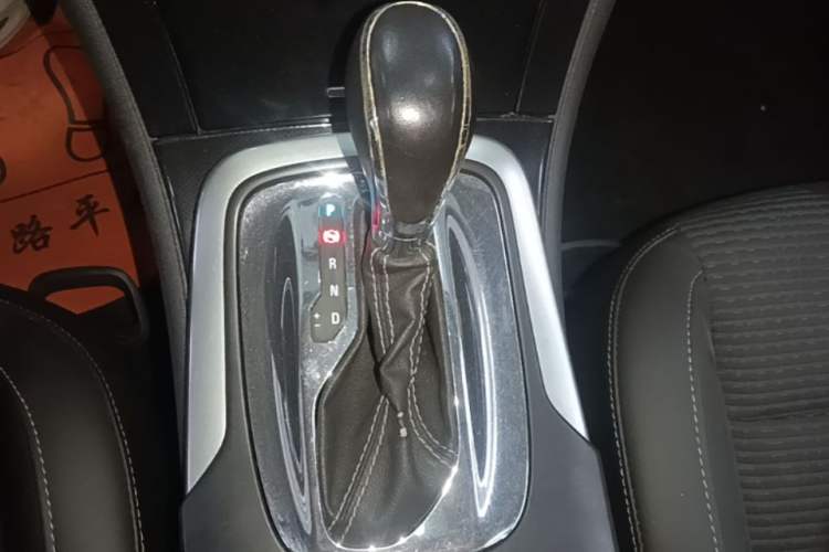 Used Buick Regal 2015 1.6T Leading Technology Model Gear Lever
