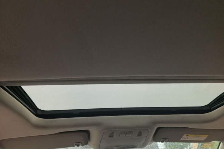 Used Buick Regal 2015 1.6T Leading Technology Model Headliner