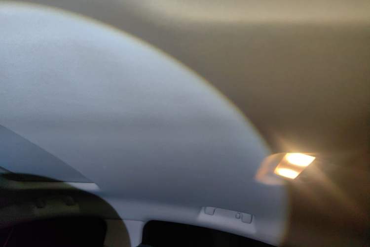 Used Buick Regal 2015 1.6T Elite Tech Model Headliner