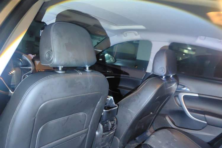Used Buick Regal 2015 1.6T Leading Technology Model Headliner