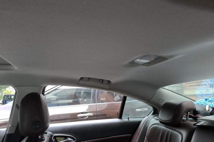 Used Buick Regal 2015 1.6T Leading Technology Model Headliner