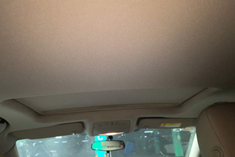 Used Buick Regal 2015 2.0L Leading Fashion Edition Headliner