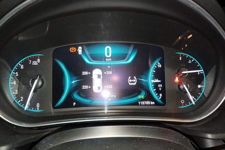 Used Buick Regal 2015 1.6T Elite Tech Model Instrument Cluster