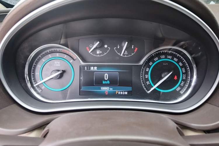 Used Buick Regal 2015 2.0L Elite Fashion Edition Instrument Cluster