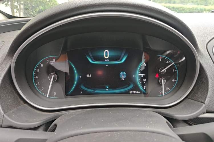 Used Buick Regal 2015 1.6T Elite Tech Model Instrument Cluster