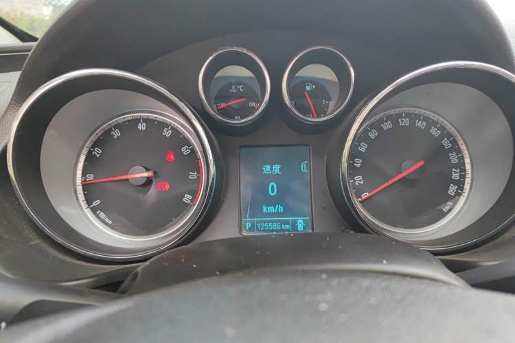 Used Buick Regal 2015 1.6T Leading Technology Model Instrument Cluster