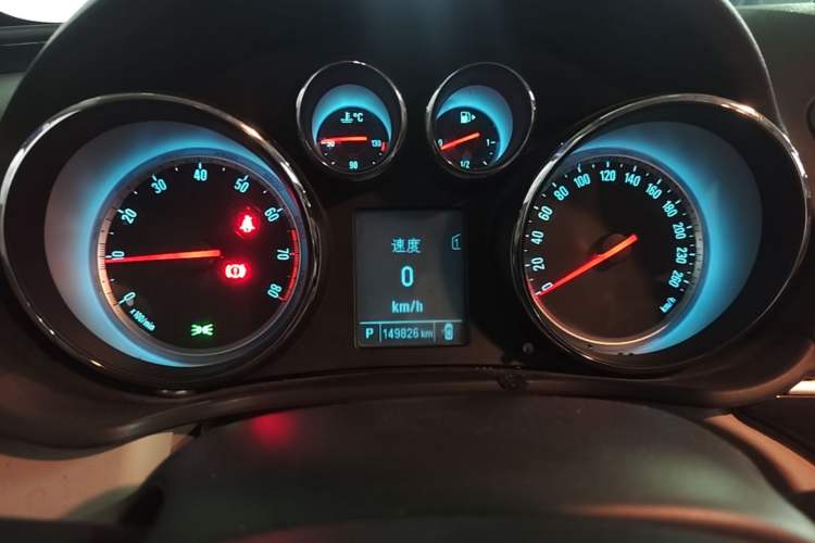 Used Buick Regal 2015 2.0L Leading Fashion Edition Instrument Cluster
