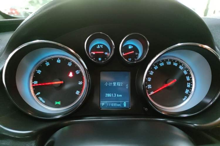 Used Buick Regal 2015 1.6T Leading Technology Model Instrument Cluster