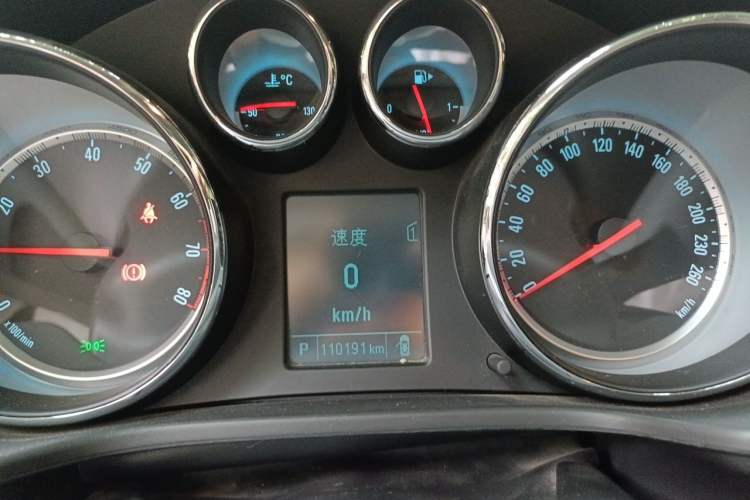 Used Buick Regal 2015 1.6T Leading Technology Model Instrument Cluster