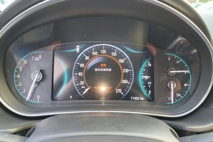 Used Buick Regal 2015 1.6T Elite Tech Model Instrument Cluster