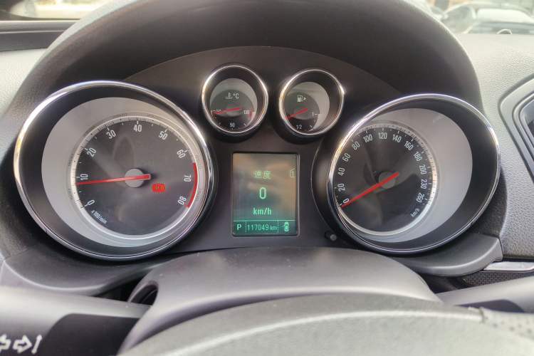 Used Buick Regal 2015 1.6T Leading Technology Model Instrument Cluster