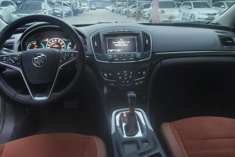 Used Buick Regal 2015 1.6T Elite Tech Model Interior 1