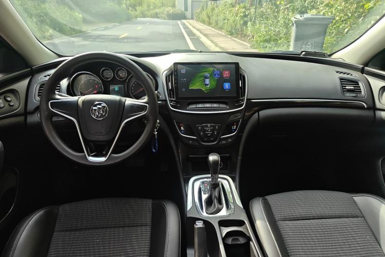 Used Buick Regal 2015 1.6T Leading Technology Model Interior 3