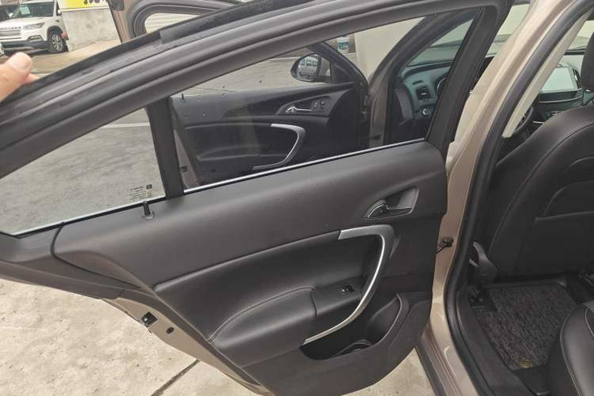 Used Buick Regal 2015 1.6T Leading Technology Model Interior 8