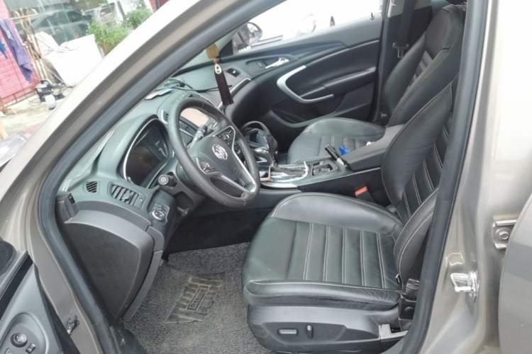 Used Buick Regal 2015 1.6T Elite Tech Model Left Front Seat