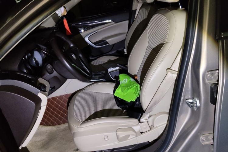Used Buick Regal 2015 2.0L Leading Fashion Edition Left Front Seat