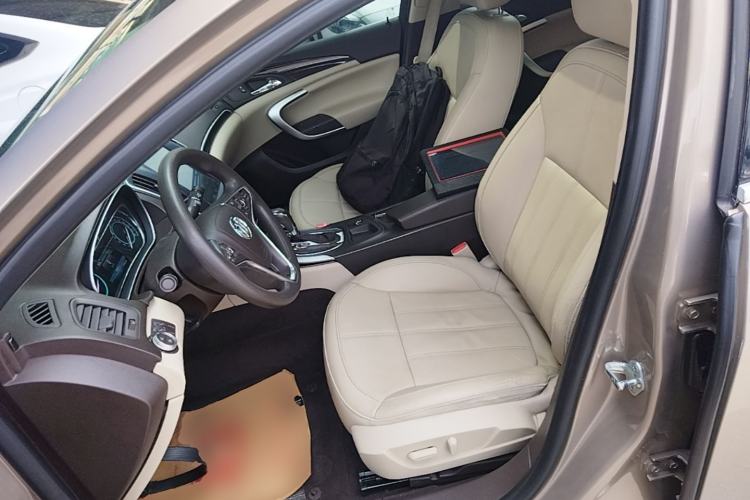 Used Buick Regal 2015 2.0L Elite Fashion Edition Left Front Seat