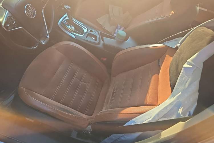 Used Buick Regal 2015 1.6T Elite Tech Model Left Front Seat