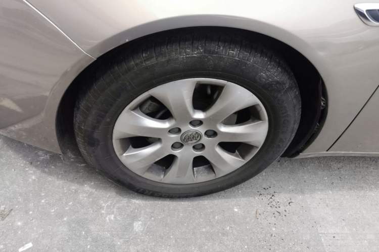 Used Buick Regal 2015 1.6T Elite Tech Model Left Front Wheel Hub