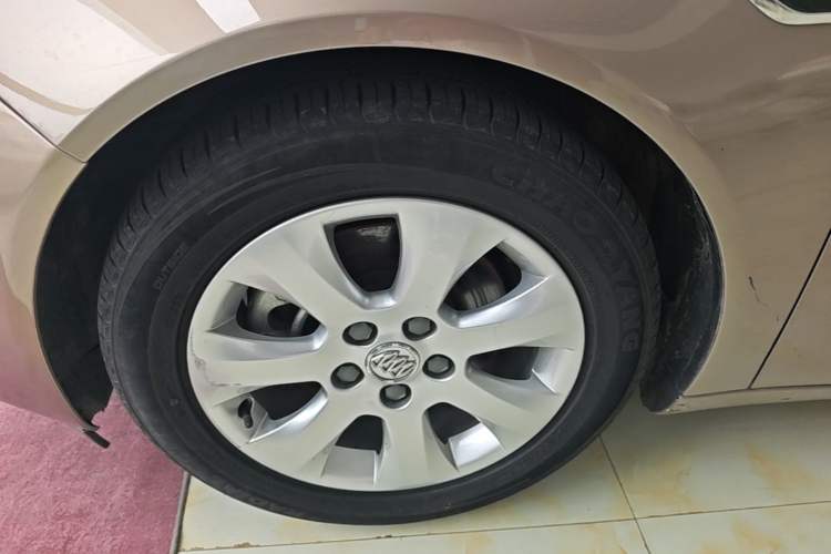 Used Buick Regal 2015 1.6T Leading Technology Model Left Front Wheel Hub
