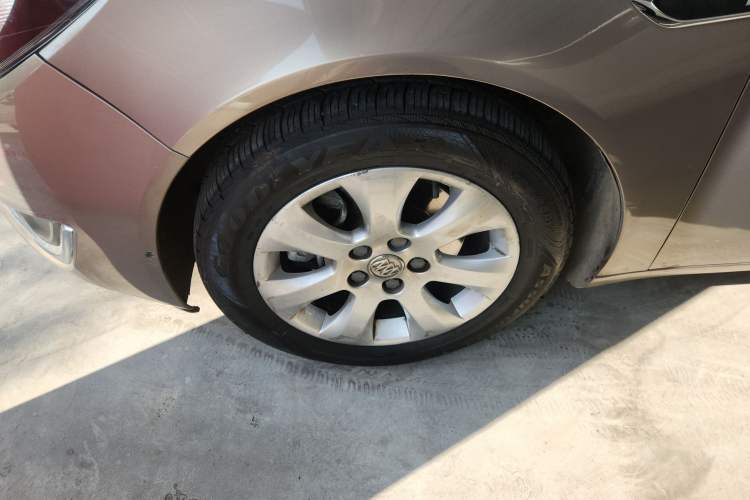Used Buick Regal 2015 1.6T Elite Tech Model Left Front Wheel Hub