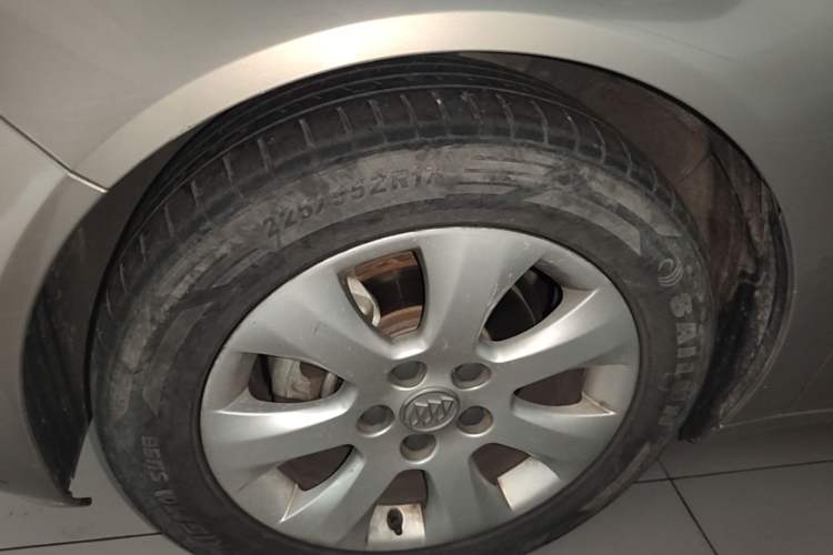 Used Buick Regal 2015 2.0L Leading Fashion Edition Left Front Wheel Hub