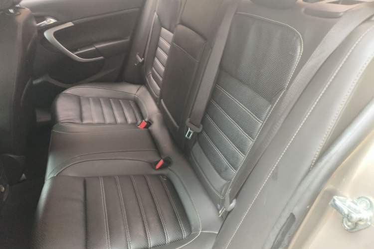 Used Buick Regal 2015 1.6T Leading Technology Model Left Rear Seat