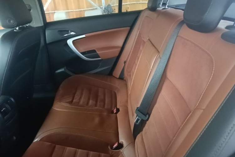 Used Buick Regal 2015 1.6T Elite Tech Model Left Rear Seat