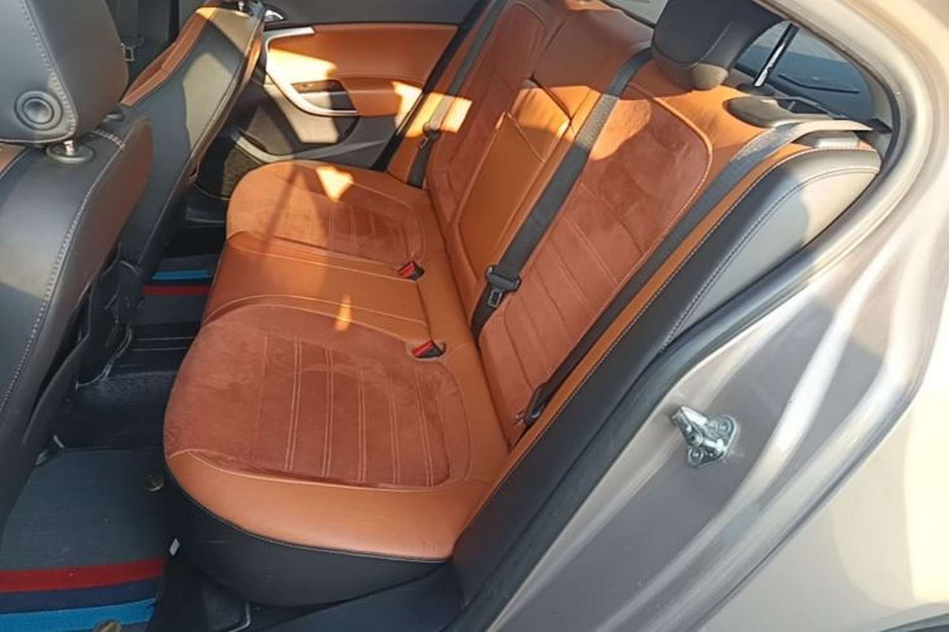 Used Buick Regal 2015 1.6T Elite Tech Model Left Rear Seat