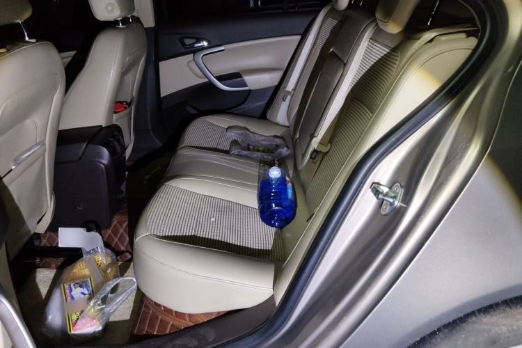 Used Buick Regal 2015 2.0L Leading Fashion Edition Left Rear Seat