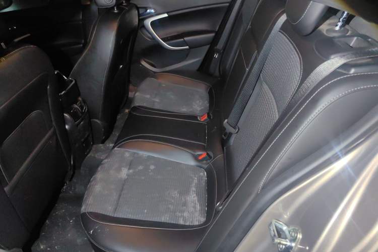 Used Buick Regal 2015 1.6T Leading Technology Model Left Rear Seat