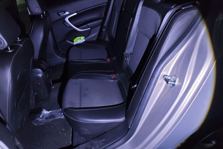 Used Buick Regal 2015 1.6T Leading Technology Model Left Rear Seat