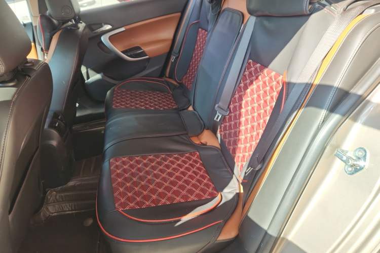Used Buick Regal 2015 1.6T Elite Tech Model Left Rear Seat