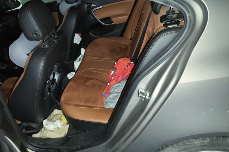 Used Buick Regal 2015 1.6T Elite Tech Model Left Rear Seat