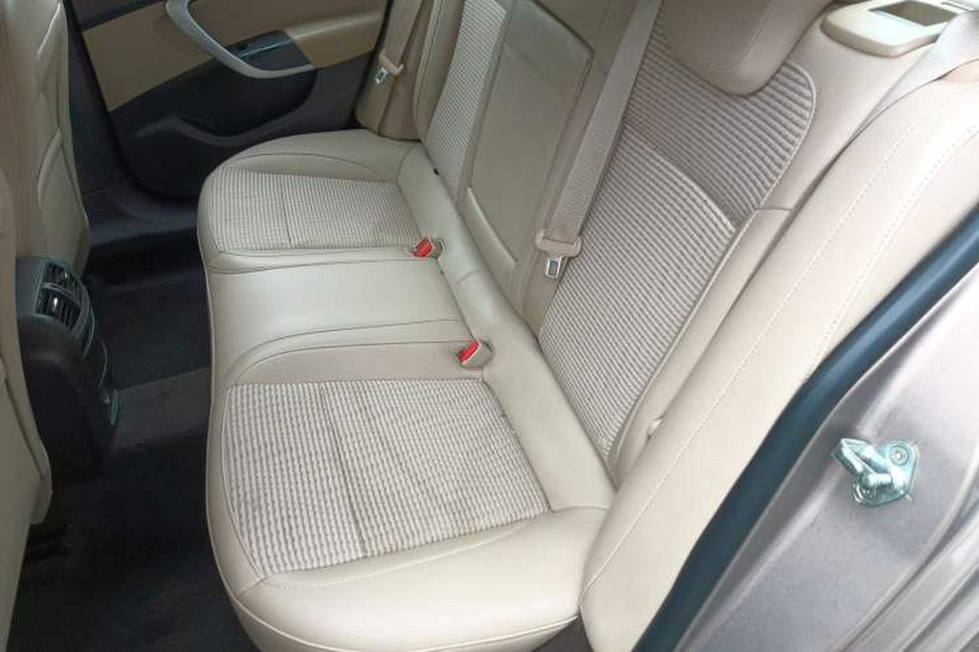 Used Buick Regal 2015 2.0L Leading Fashion Edition Left Rear Seat