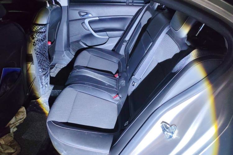 Used Buick Regal 2015 1.6T Leading Technology Model Left Rear Seat