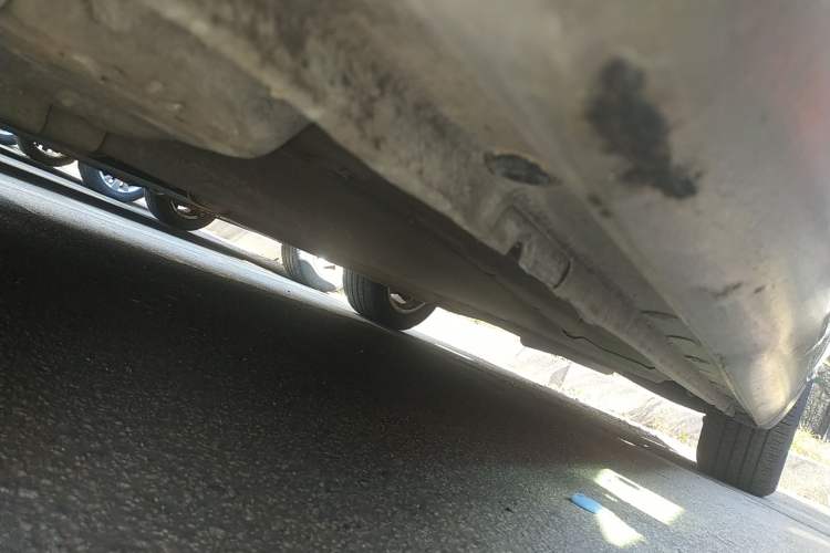 Used Buick Regal 2015 1.6T Fashion Tech Model Left Side Sill