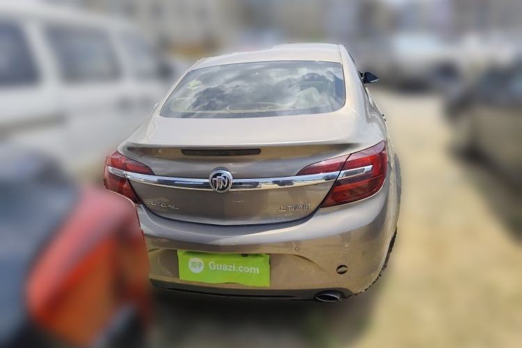 Used Buick Regal 2015 2.0L Leading Fashion Edition Rear
